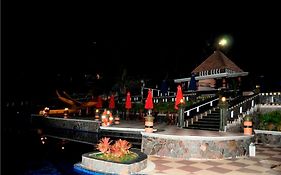 The Jhon'S Cianjur Aquatic Resort